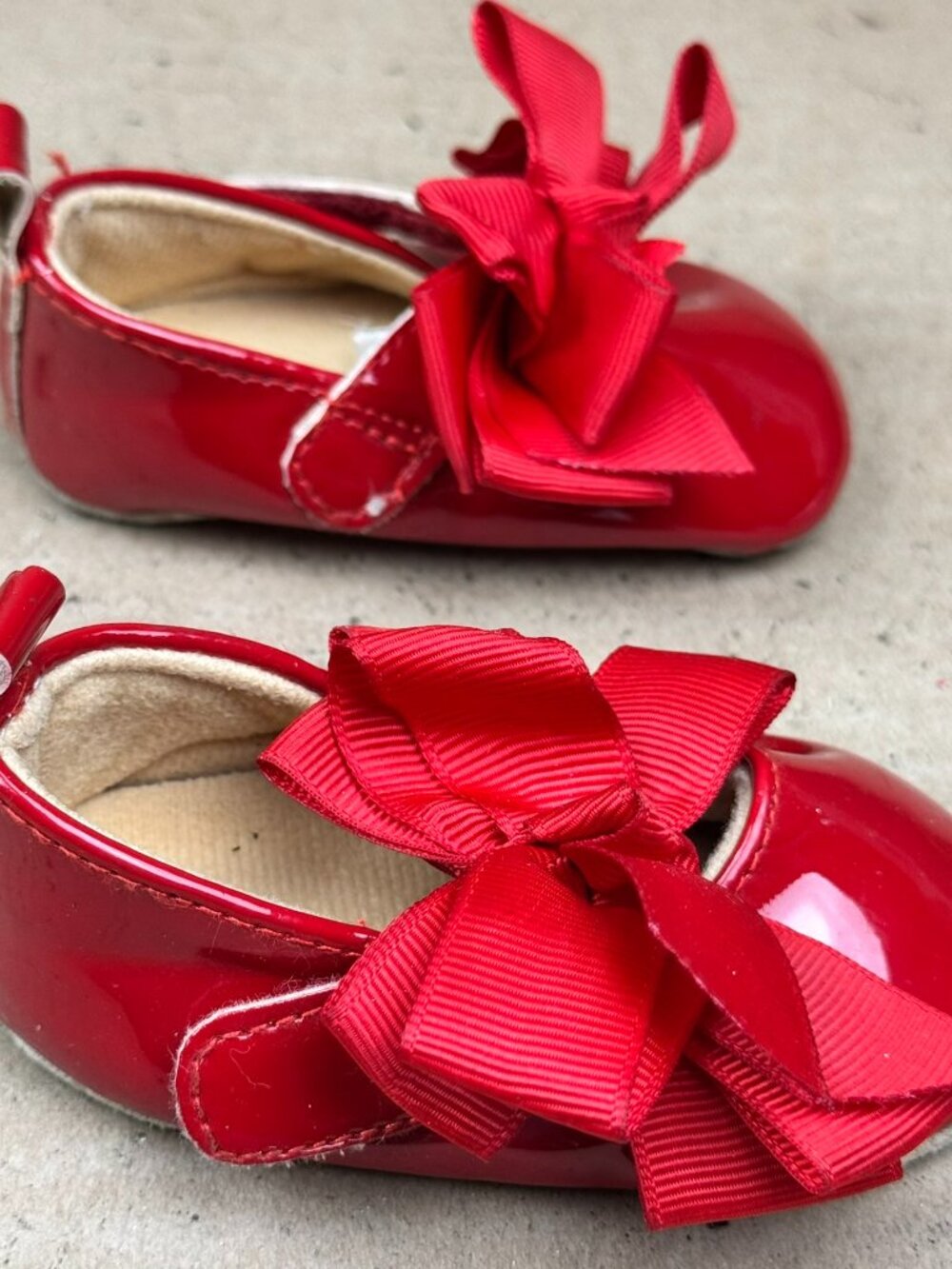 unbranded Baby Girls Red Bow Pre-Walker Crib Shoes Size 3-6M